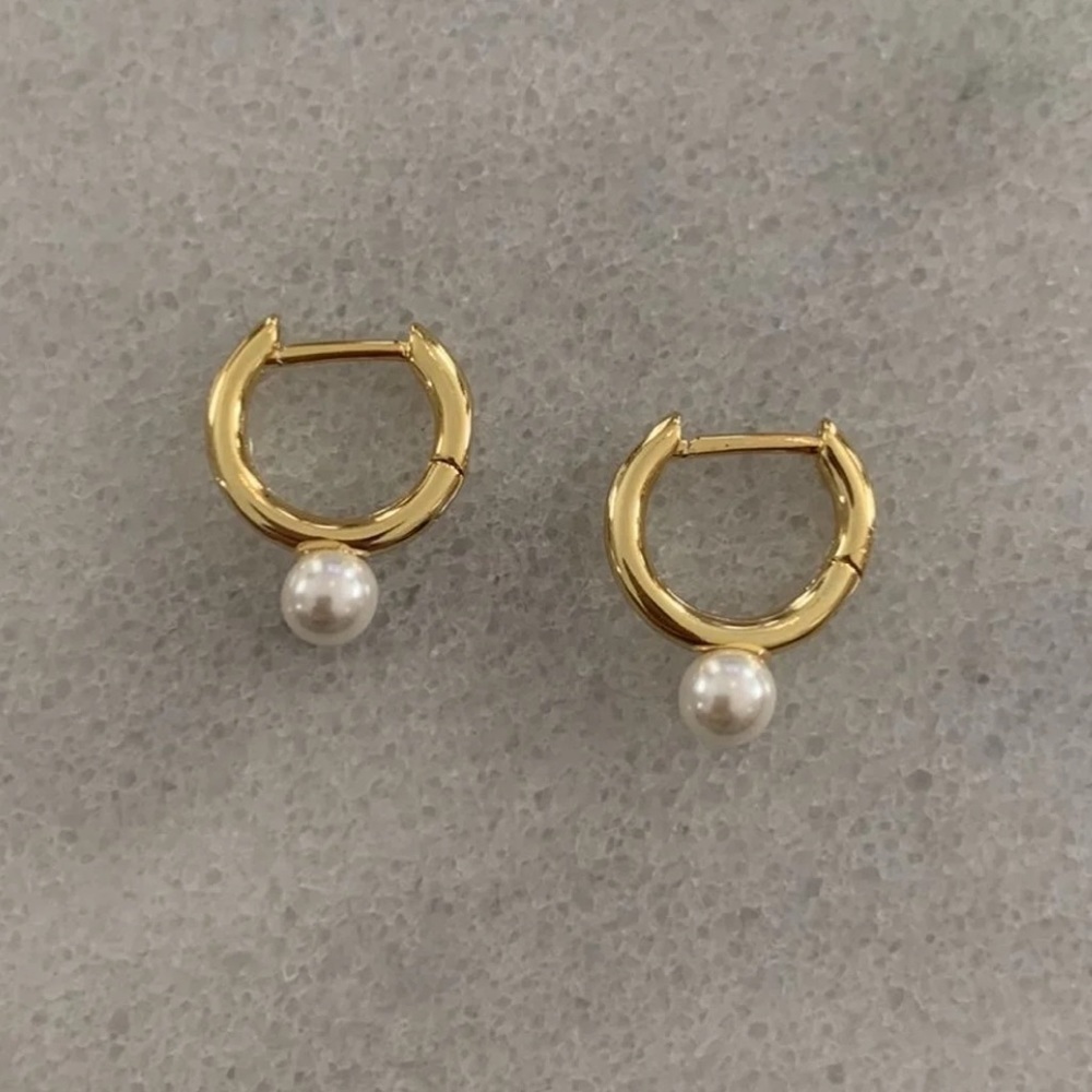 COPY - Gold Huggie Hoop Pearl Earrings Brand New